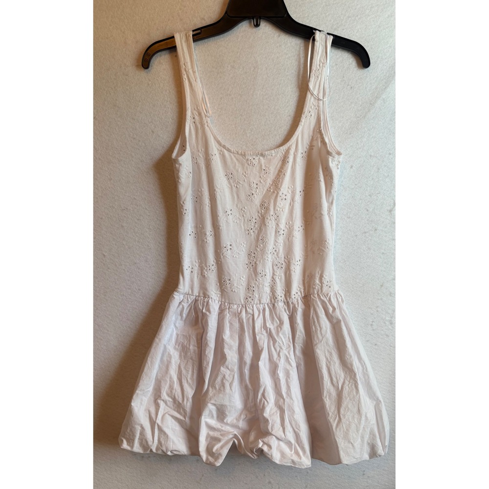 Zara White Eyelet Bubble Hem Mini‎ Dress Womens Medium Cotton Sleeveless